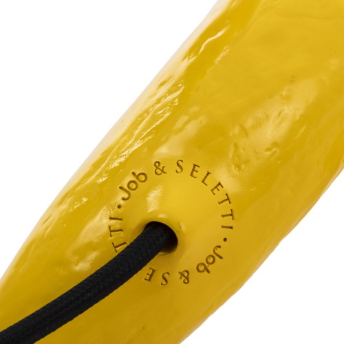 Seletti-Lighting-Blow-Banana-Lamp-13070-BananaLampGialla_040-500x500-1.jpg